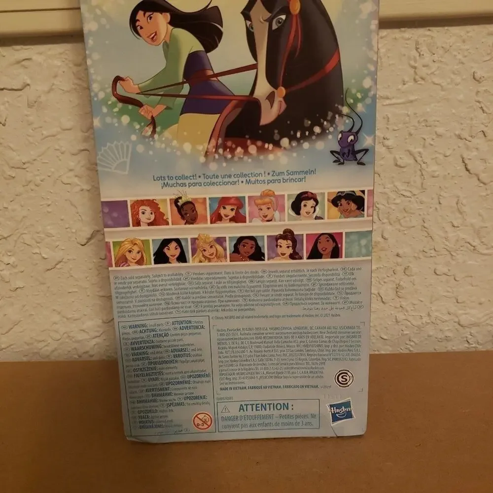 NEW DISNEY Princess Mulan Royal Shimmer‎ doll age 3+